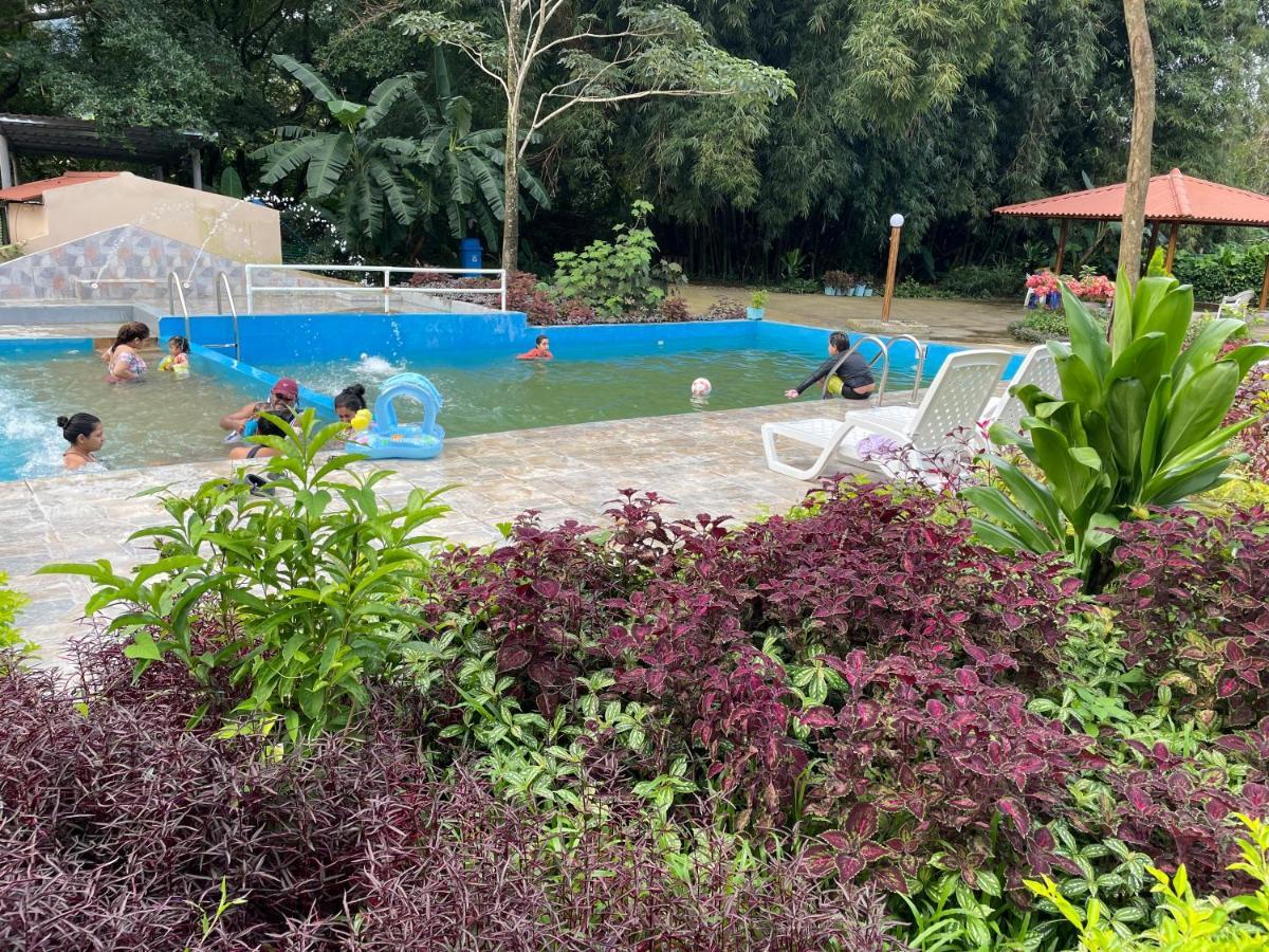 El Valle Resort & Spa - Aguas Termales El Valle de Anton ภายนอก รูปภาพ