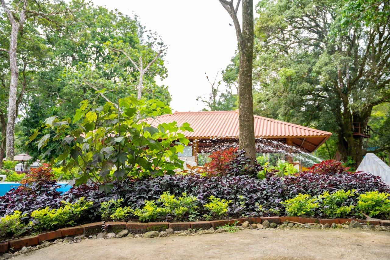 El Valle Resort & Spa - Aguas Termales El Valle de Anton ภายนอก รูปภาพ